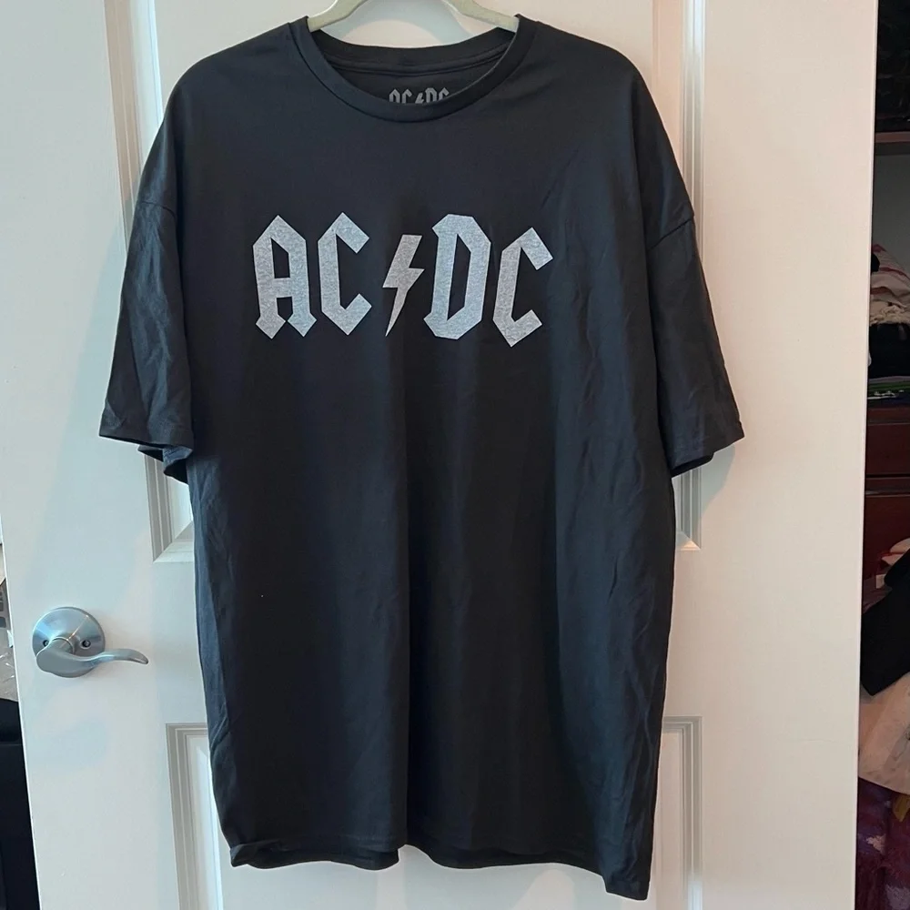 AC/DC T-Shirt Black - Picture 3 of 10